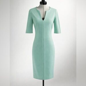 Diane Von Furstenberg Aurora Dress, V neck, half sleeve, Tiffany blue, EUC, 0